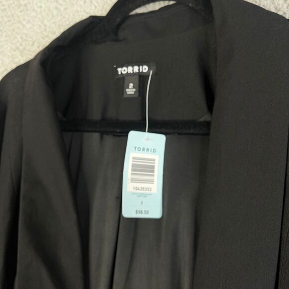 Torrid Blazer Jacket Womens 2 Open Front Cut Away Fit Stretch Black Office - Picture 7 of 13